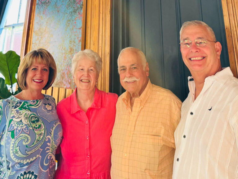 Lee MA (w/Dad & Tuzie)