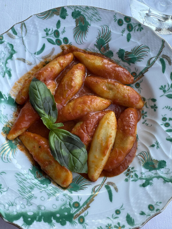 Dubai, Abu Dhabi, Qatar